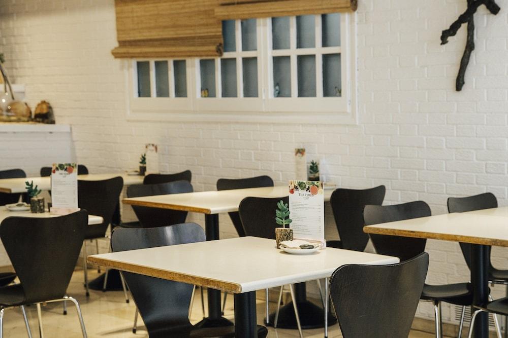 Hotel Derby Barcelona Bagian luar foto