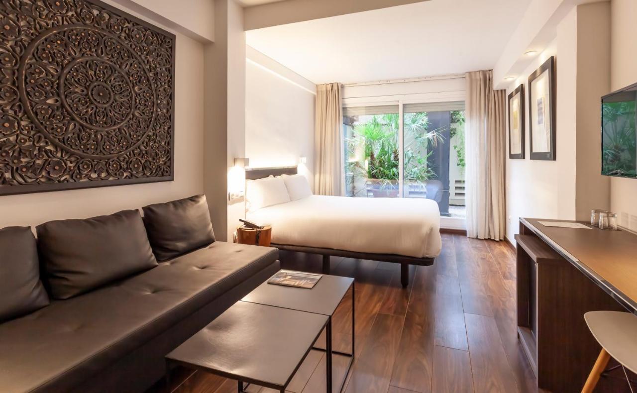 Hotel Derby Barcelona Bagian luar foto