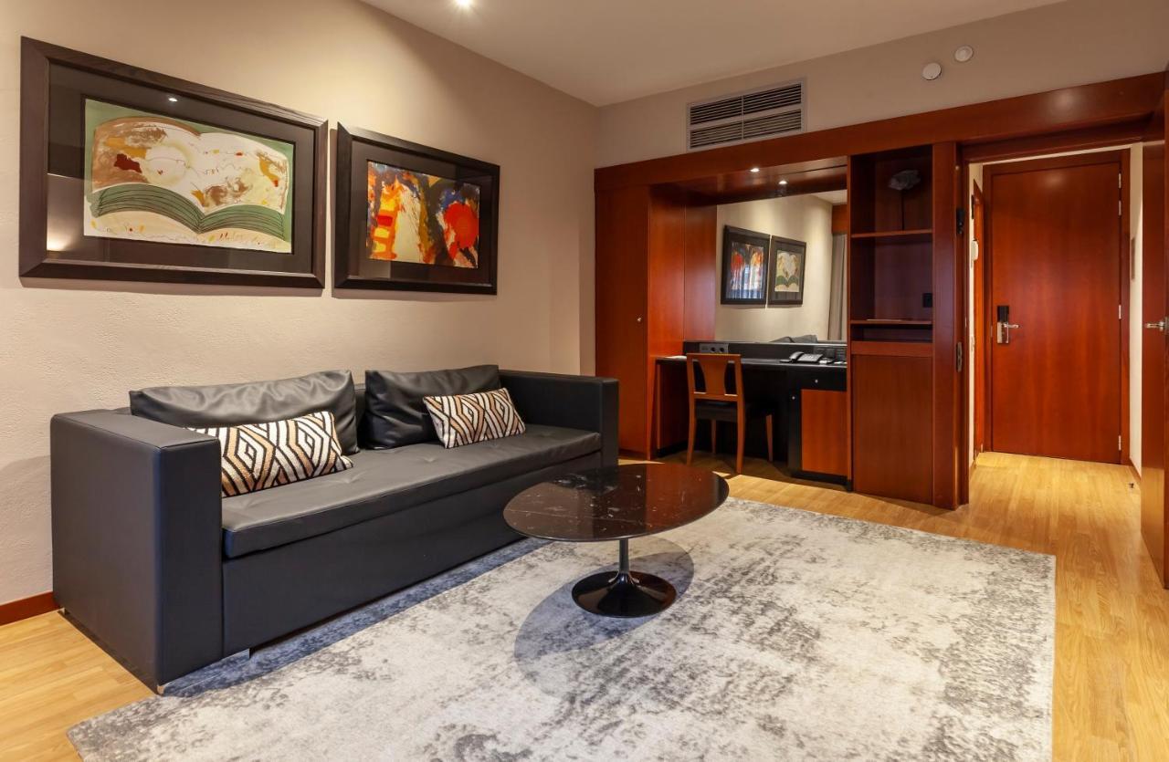 Hotel Derby Barcelona Bagian luar foto