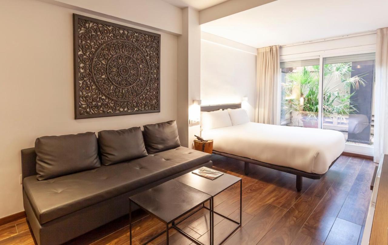 Hotel Derby Barcelona Bagian luar foto