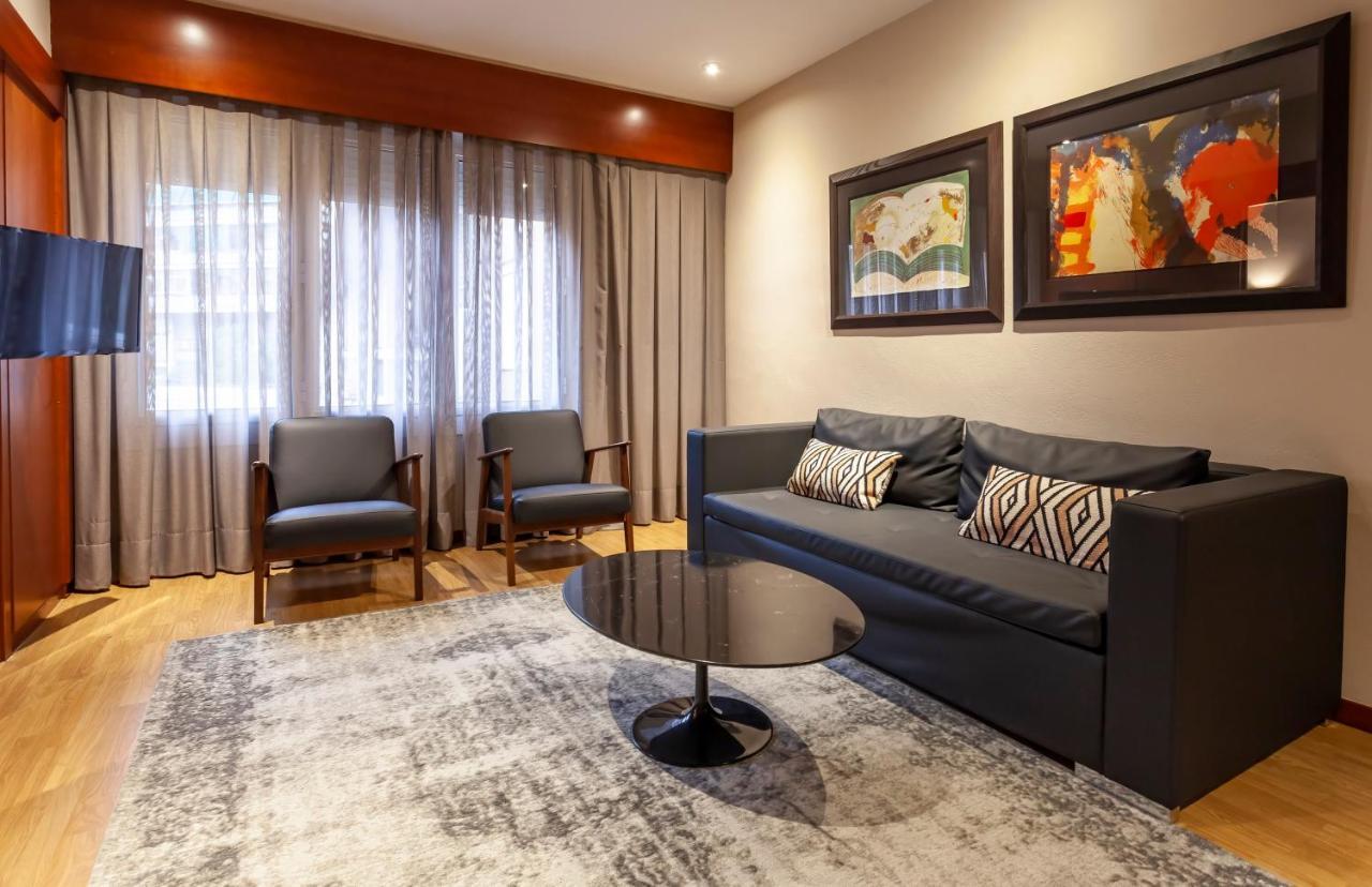 Hotel Derby Barcelona Bagian luar foto