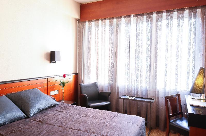 Hotel Derby Barcelona Bagian luar foto