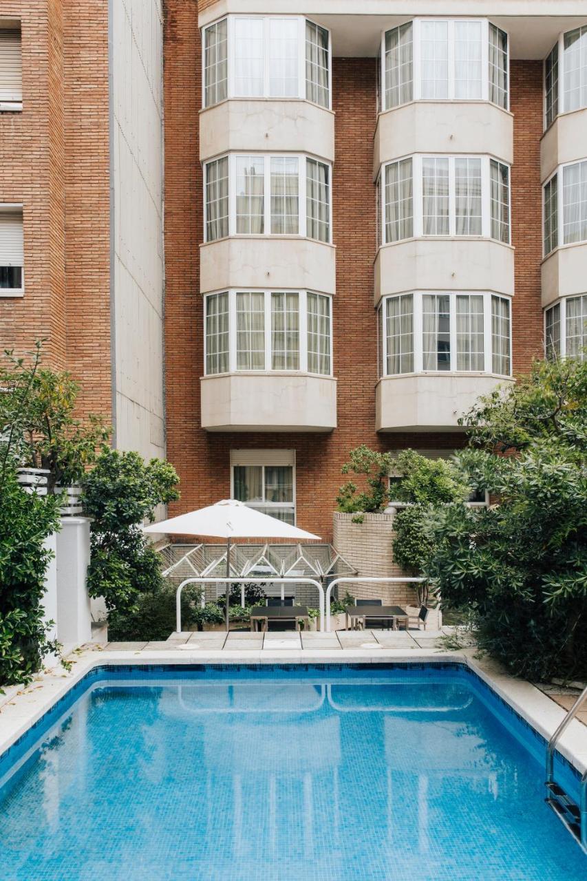 Hotel Derby Barcelona Bagian luar foto